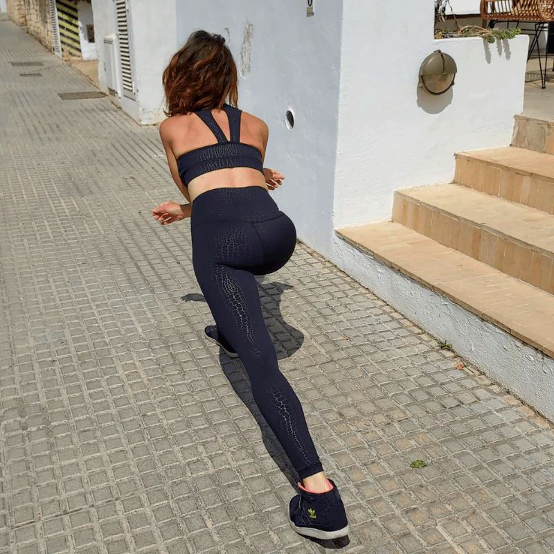 Ibiza Fit Girl - Kiki Croco Gloss Legging -